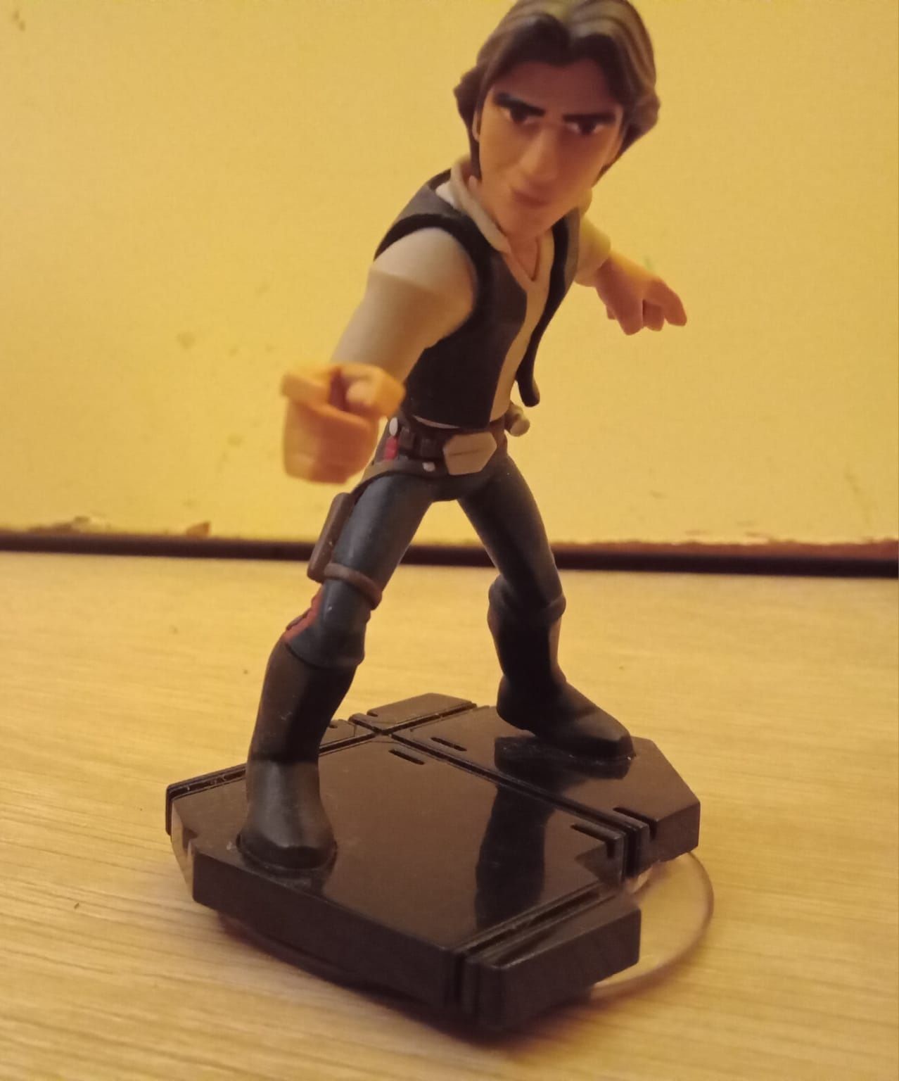 Vând figurine Disney infinity