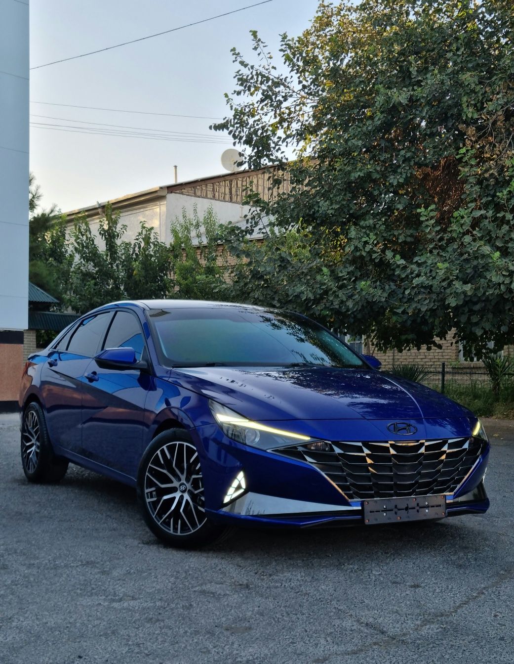 Xyndai Elantra Сотилади