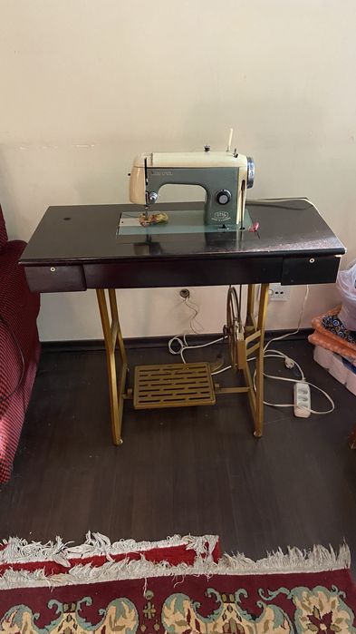 Masina de cusut Ileana