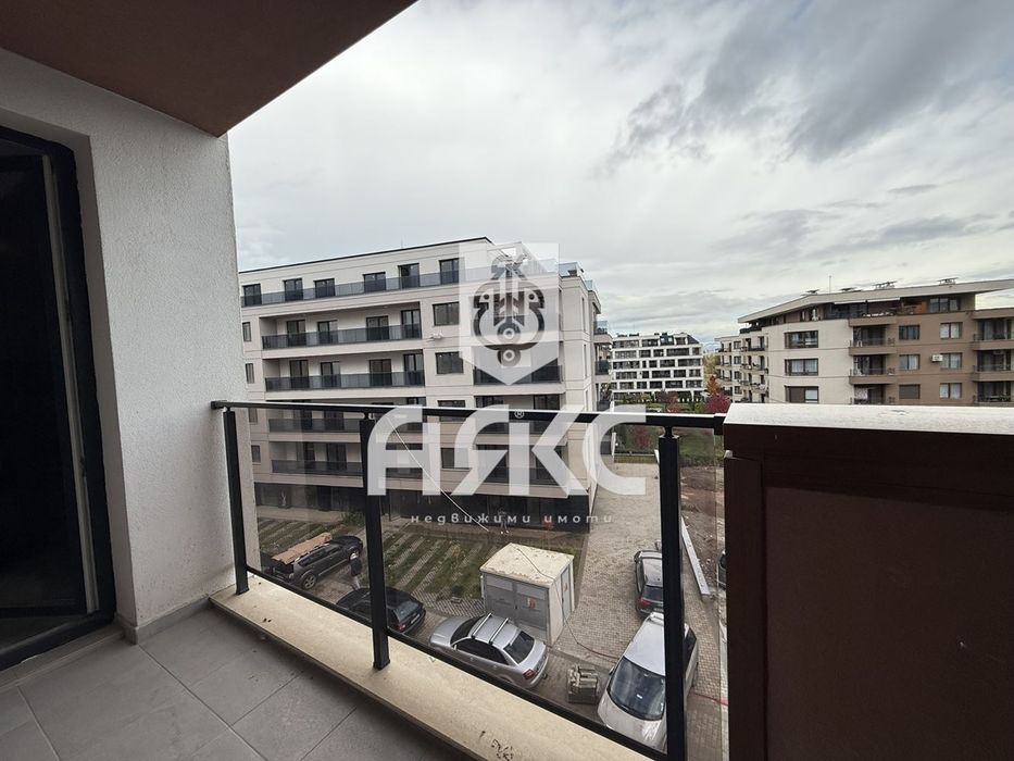 Двустаен апартамент в кв. Малинова долина