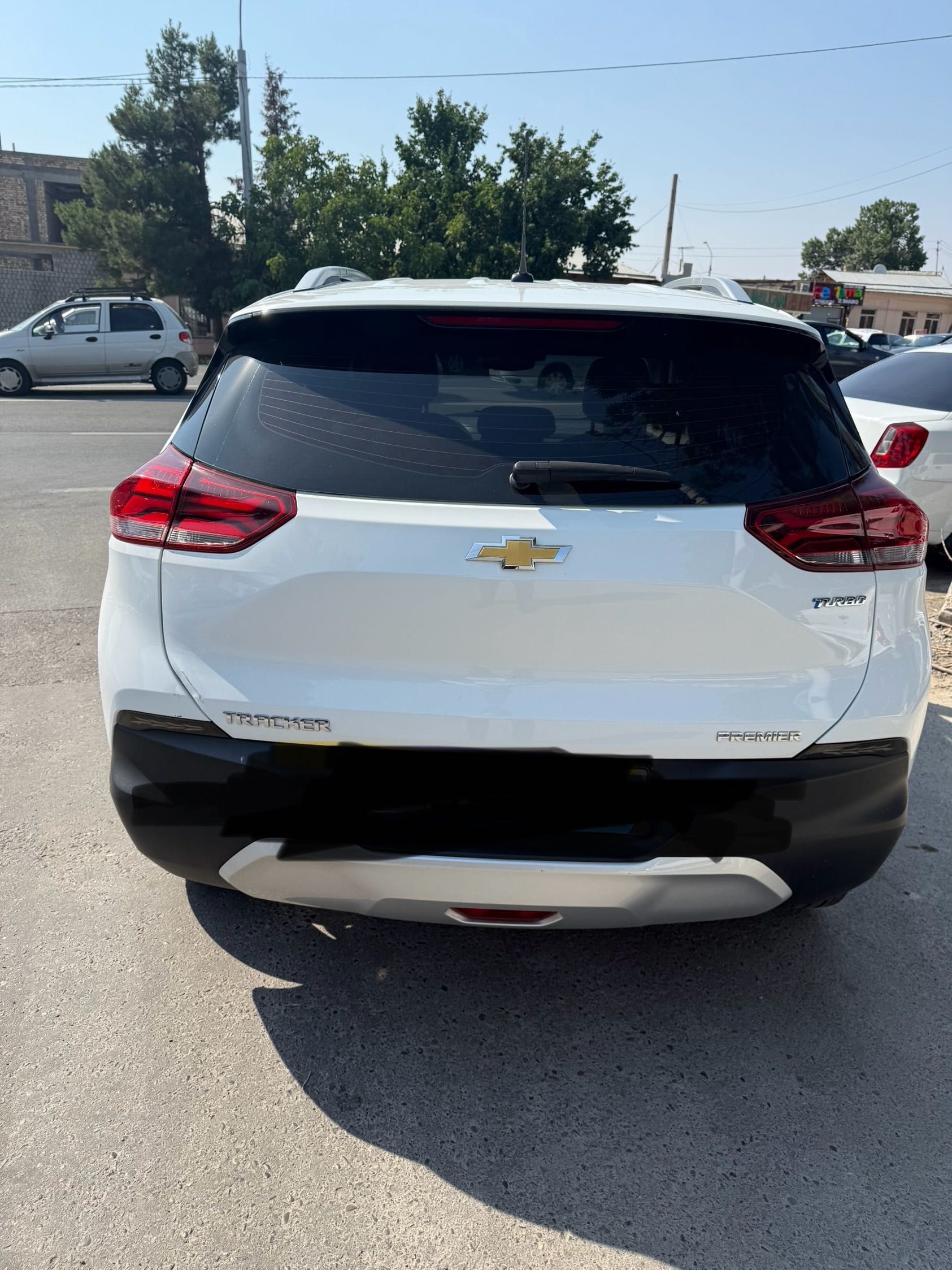 Tracker - 2 Premier