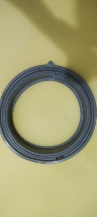 Продаются новые оригинальные манжеты на стиральную машину LG Samsung