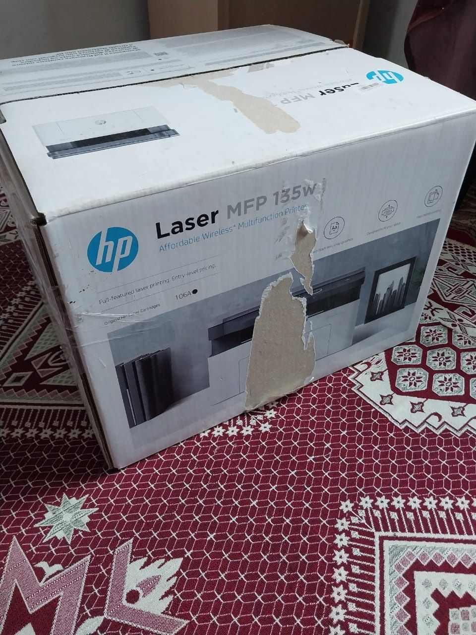 Принтер HP Laser 3в1. Черно-белая печать, сканер и копирование.