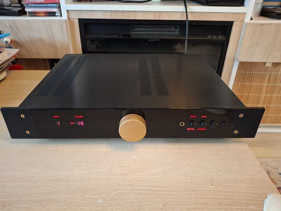 Restek Charisma amplificator High End Mage in Germany!