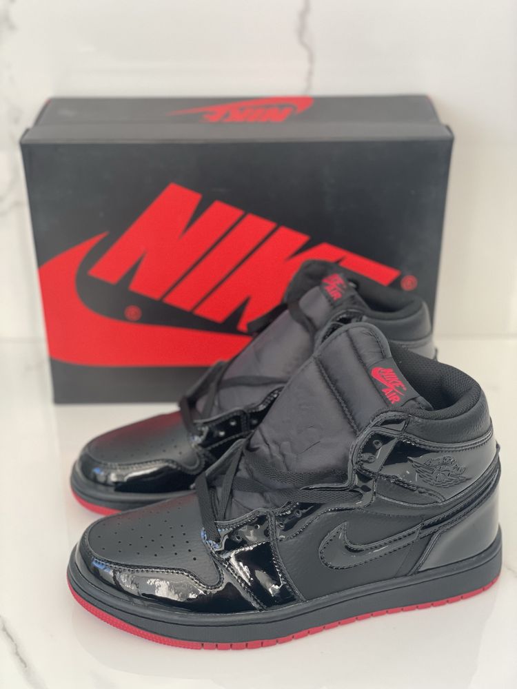 Air Jordan 1 Retro High Black/Black Noir/ Sashiko Deep Ocean  Fire Red