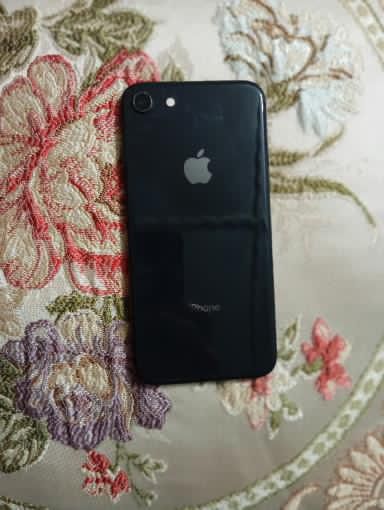 Iphone 8  состаяние идеал