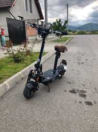 Trotineta E Scooter cu scaun