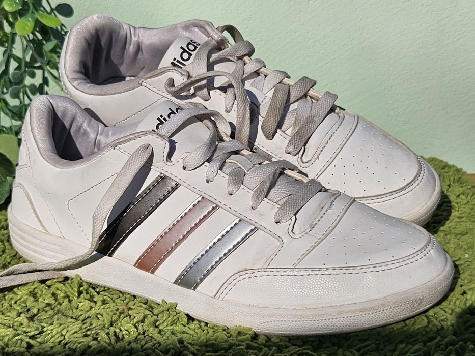 Adidas дамски спортни обувки N40