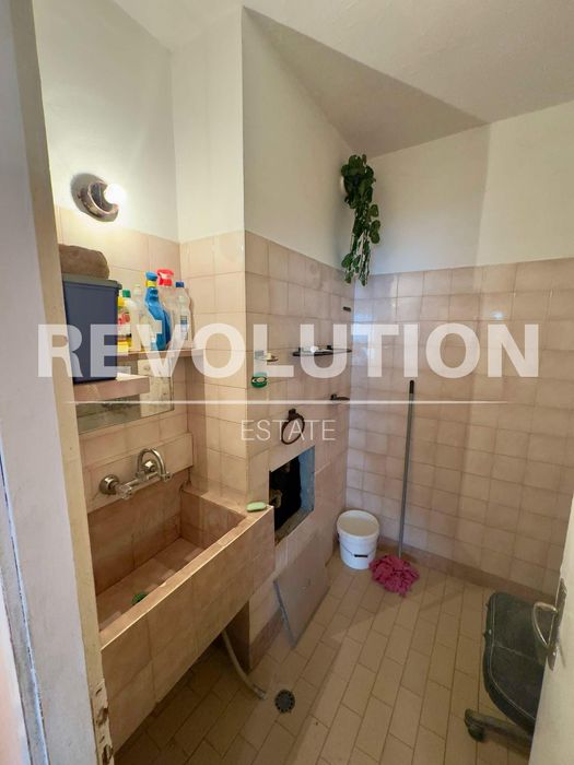 Продава се Тристаен апартамент в Пловдив, Каменица 2 - 68 кв.м за 1839 €/кв.м - Снимка #7