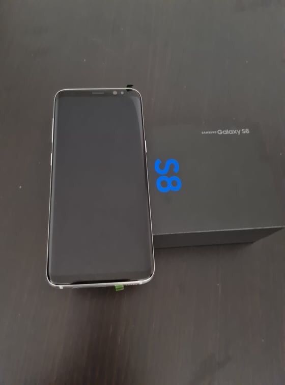 Продавам samsung galaxy s8