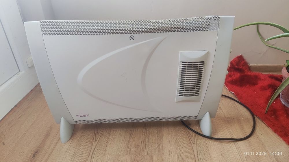 Продавам конвекторна печка