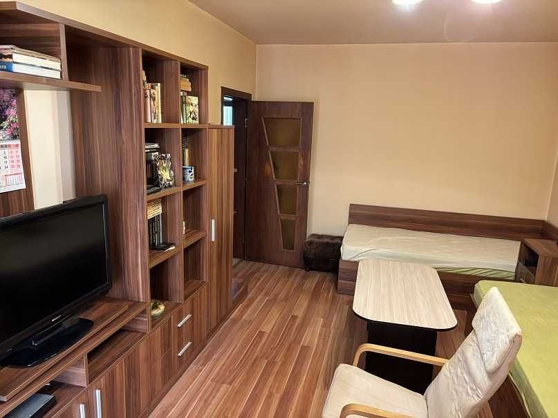 Двустаен апартамент в кв.Казански