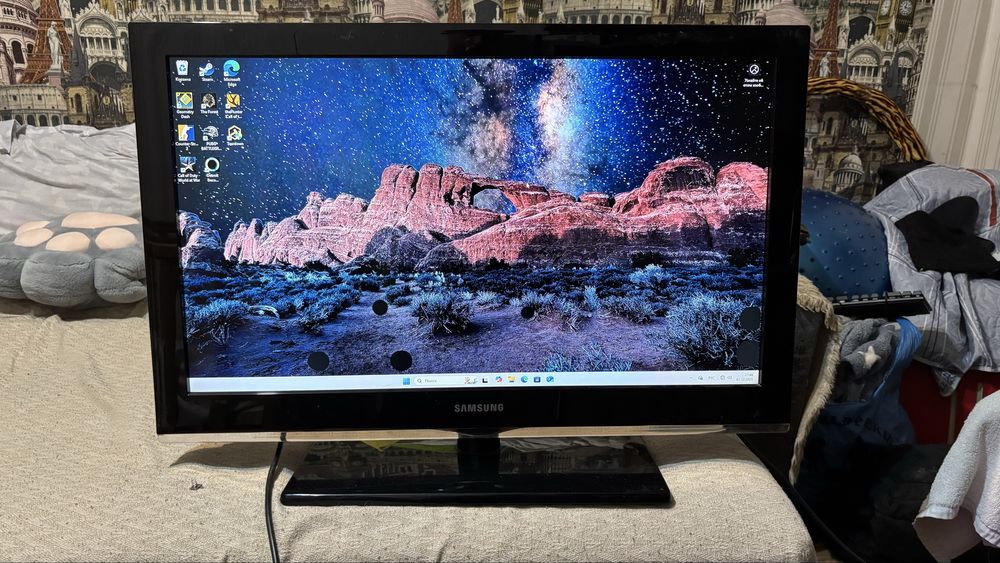 Телевизор samsung