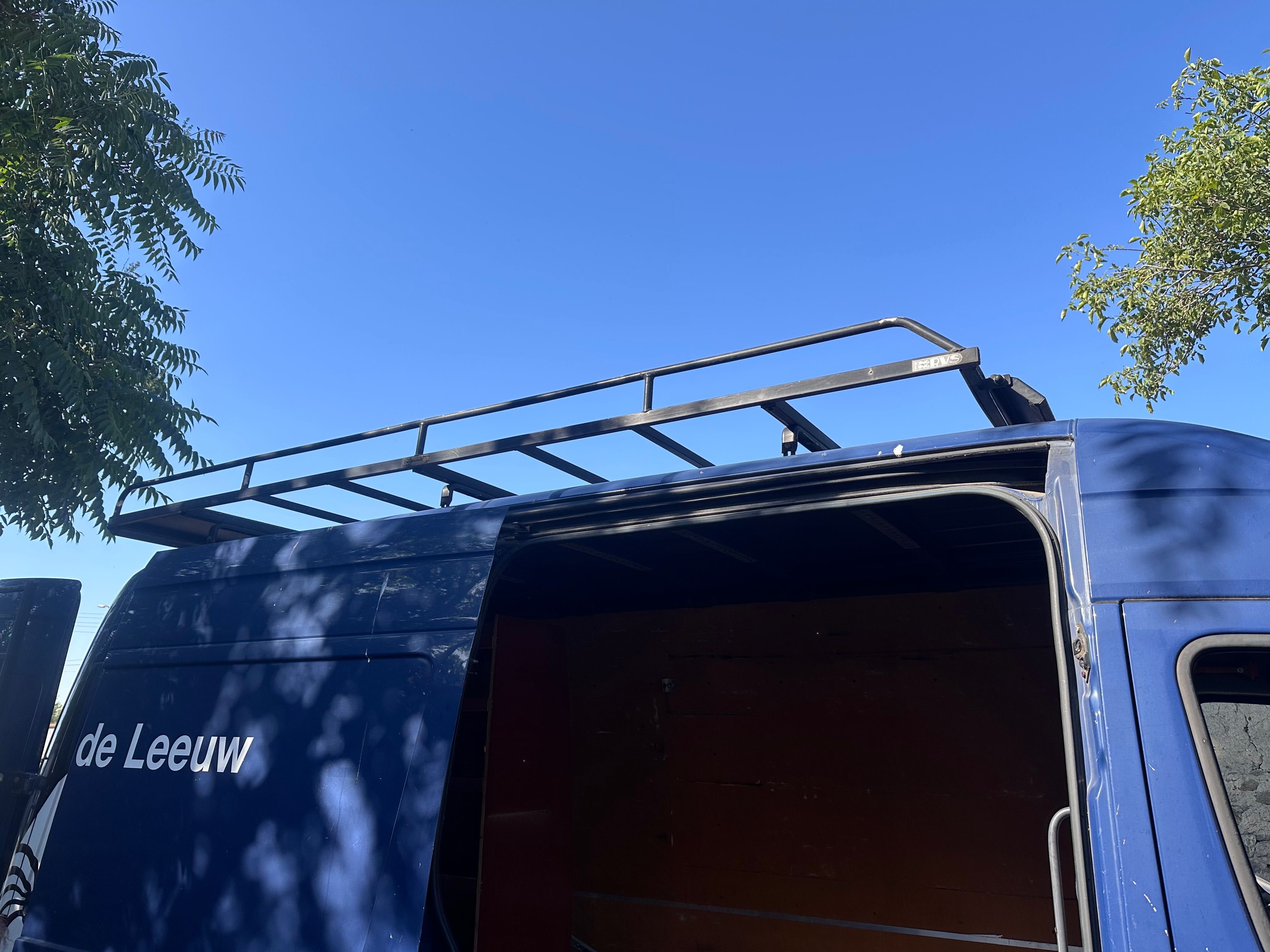 Багажник за бус с въртяща се ролка VW CRAFTER MERCEDESS SPRINTER