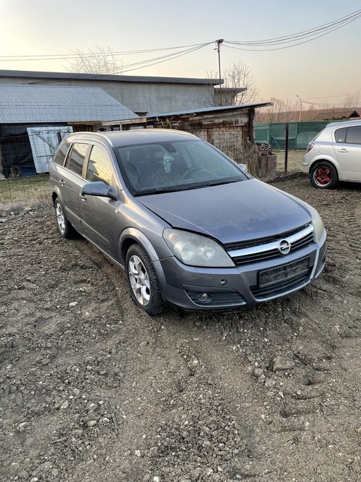 Dezmembrez Opel Astra H 1.3 1.4 1.6 1.7 1.9