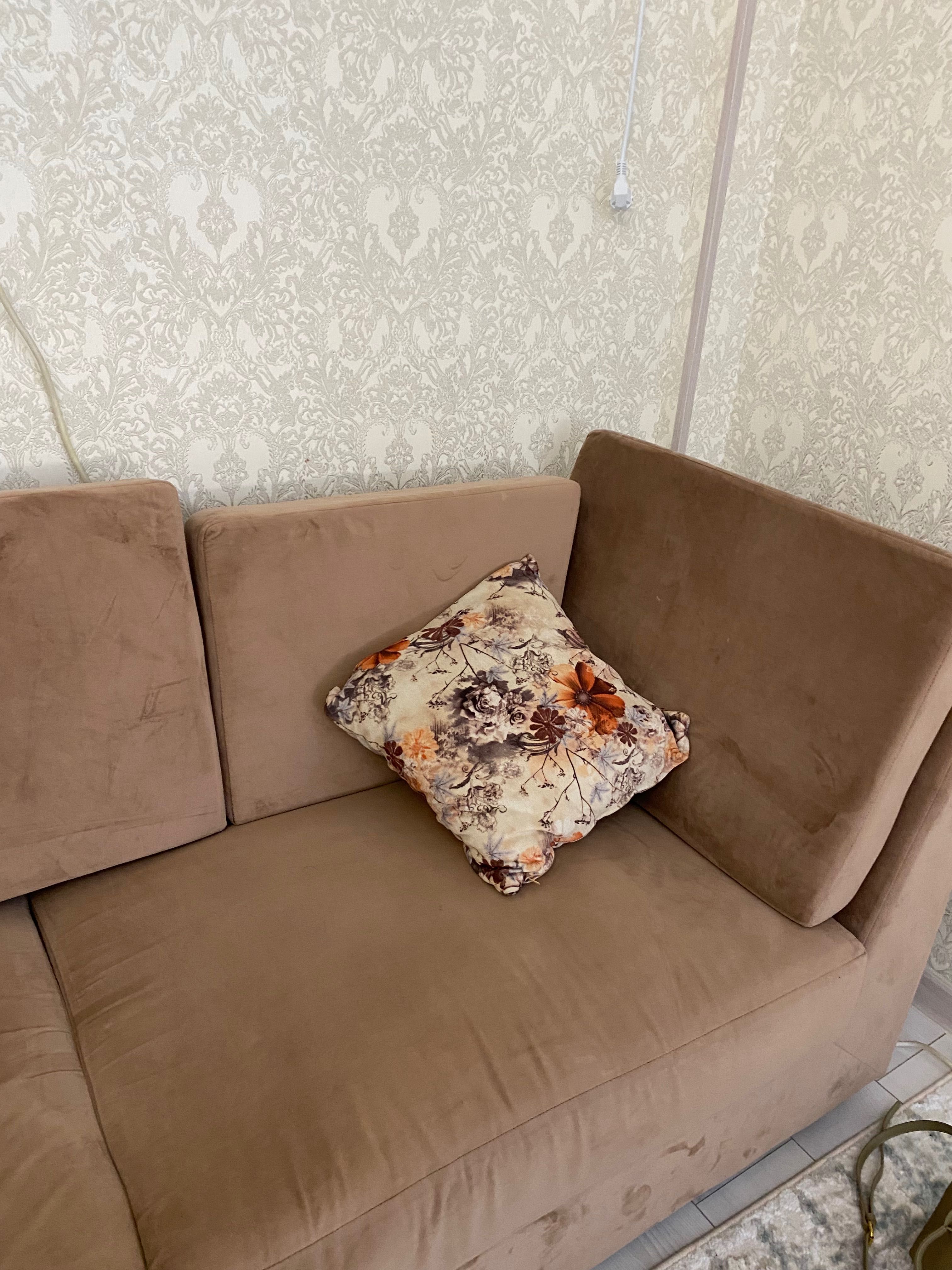 Продаётся диван б/у