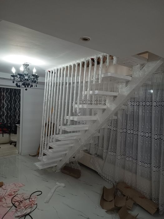 Trepte scară interioară