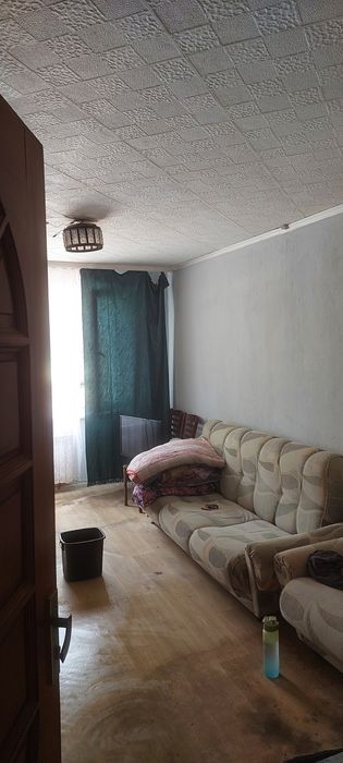Продам комнату 1 ком. Квартиру