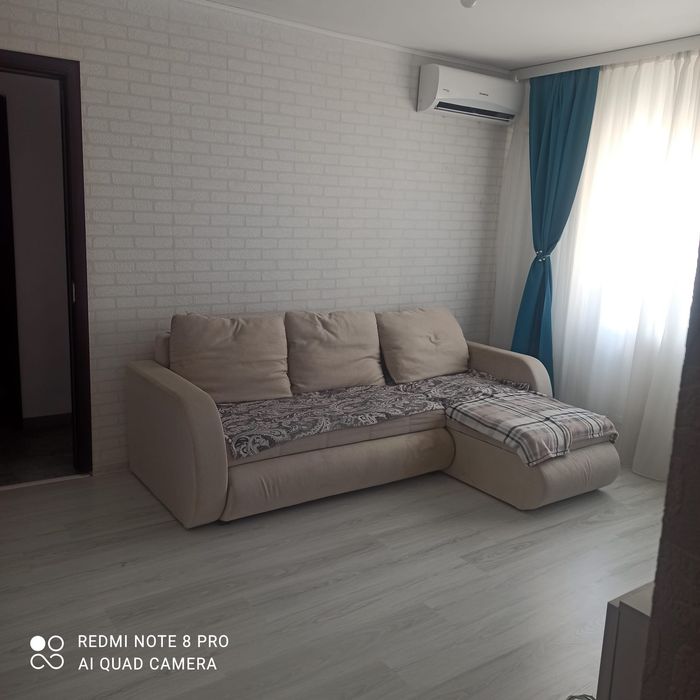 Închiriez apartament pe termen lung