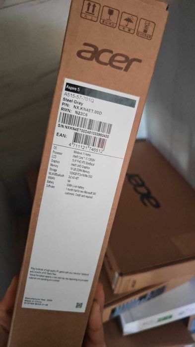 Vând Laptop Acer 5 (Preț emag 3400) I7 1 TB