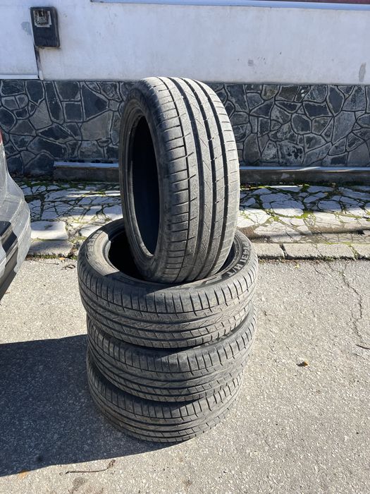 Гуми Petlas Explero 235/50/19