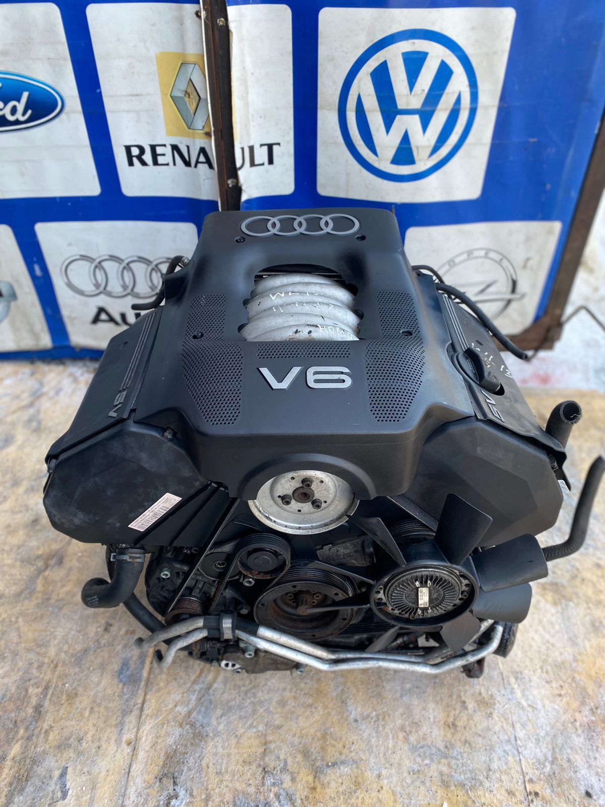 Двигатель 30 клапан Volkswagen Passat B5 2.4 и 2.8 литра;