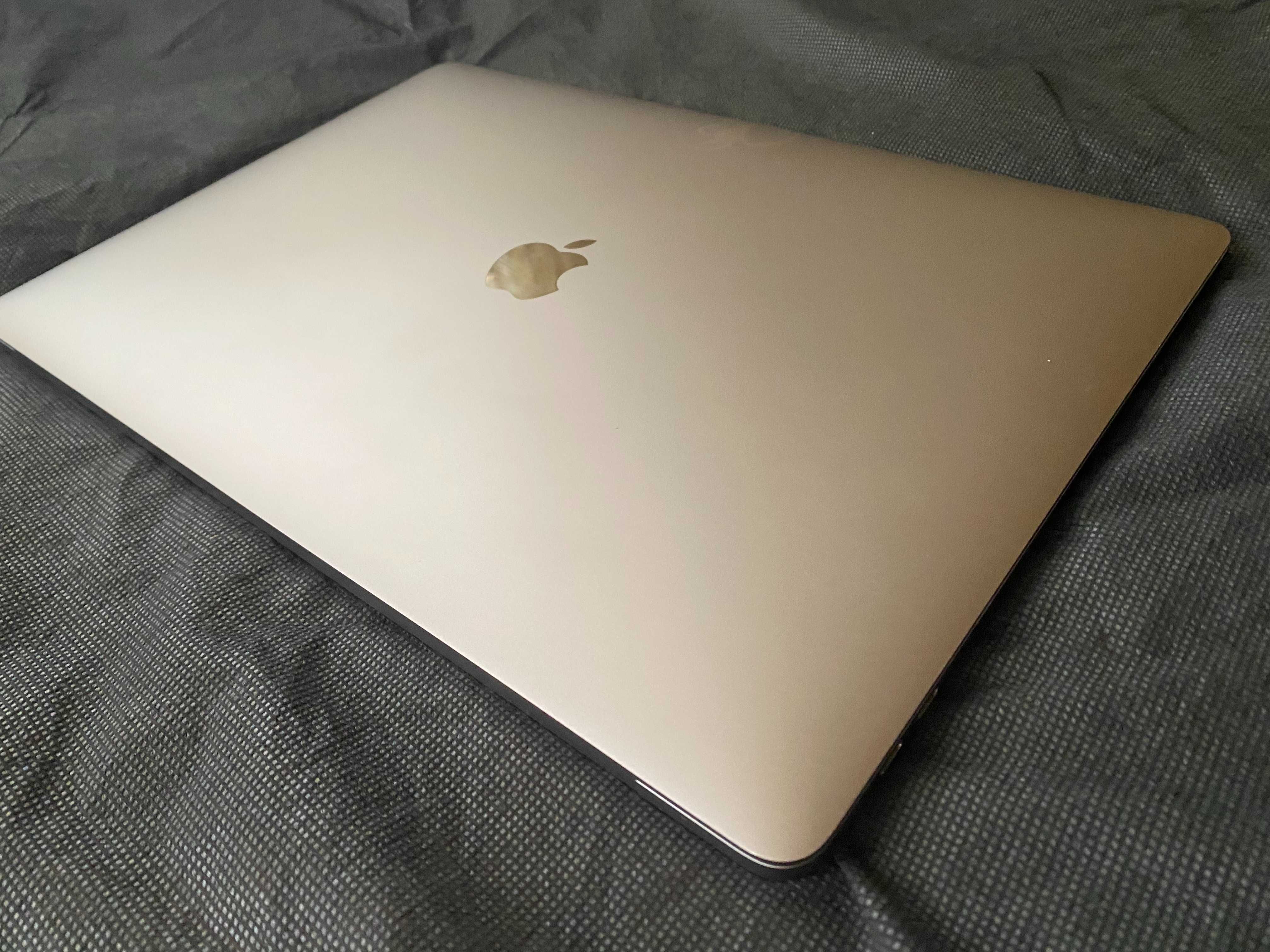 15" Core i7 MacBook Pro A1990 Touch/2019/ -НА ЧАСТИ