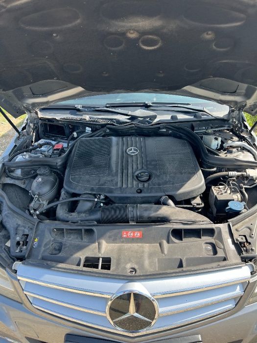 Двигател ОМ651 С200 136к.с.