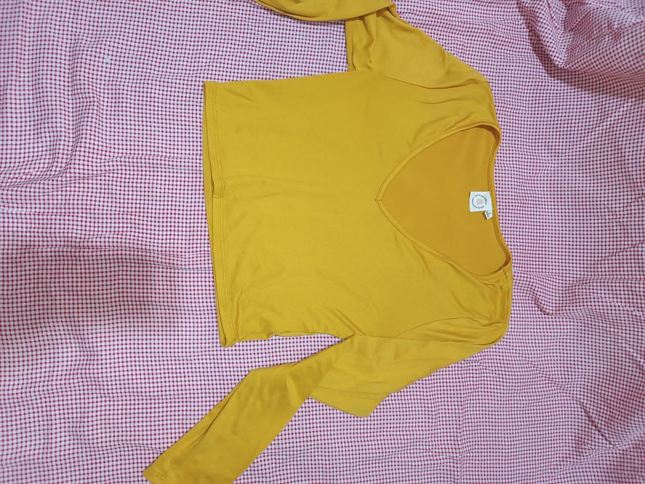 Женские блузки и топы