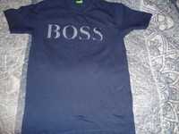 Продавам оригинална тениска Hugo Boss почти нова размер M