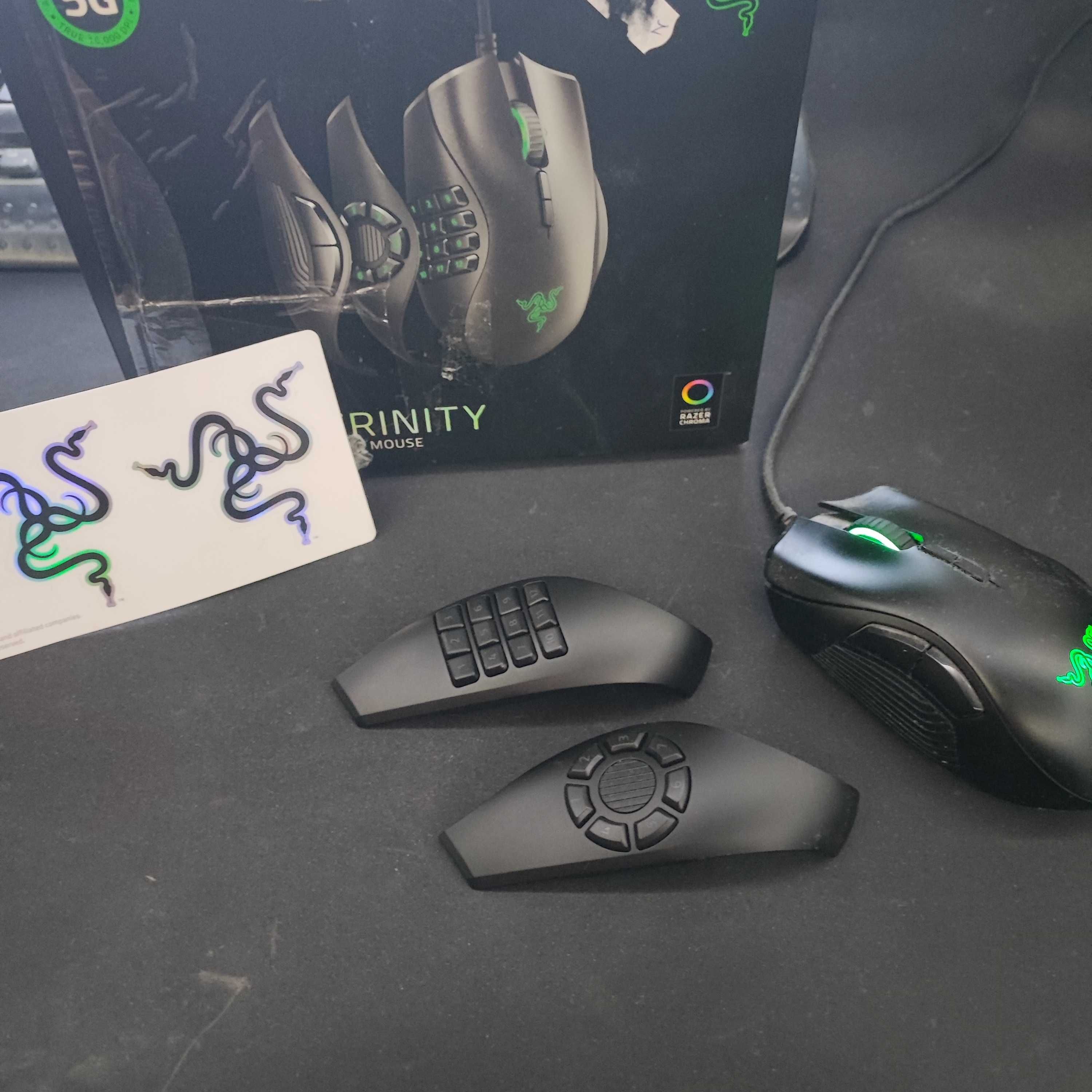 Мишка Razer Naga Trinity