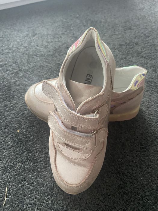 Adidasi fete Benvenuti marimea 29