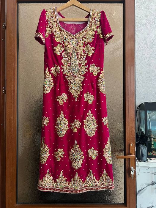 Женская платье национальной