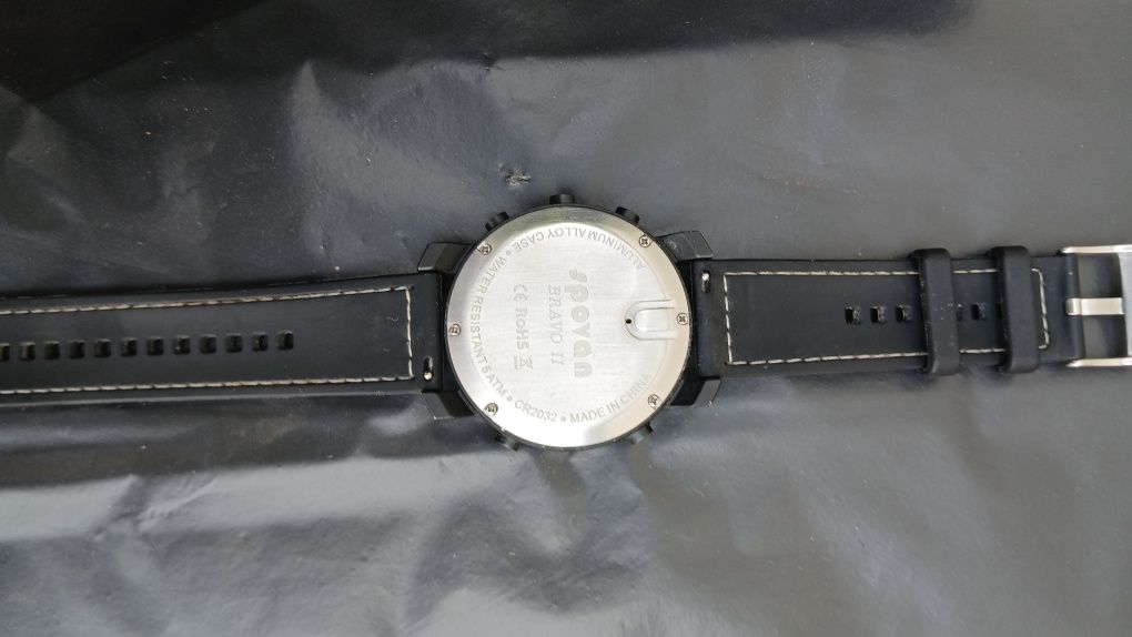 Срочно продам часы