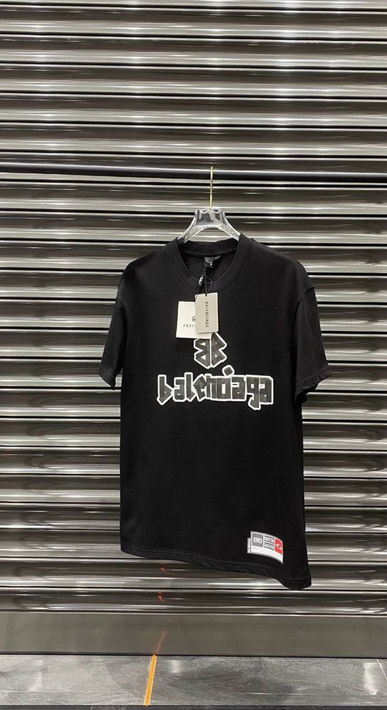 Мъжка нова тениска Balenciaga