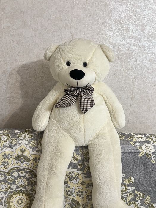 Белоснежный Плюшевый Гигант — Идеальный Подарок