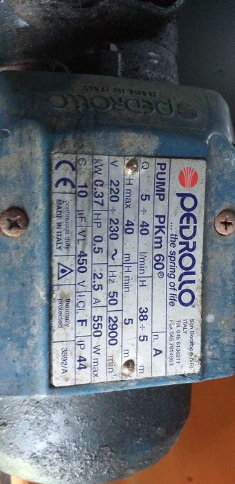 Vand motoare electrice de diferite puteri si tensiuni