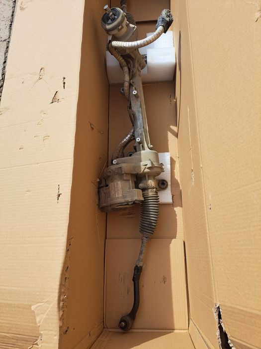 Casetă direcție Tuxon