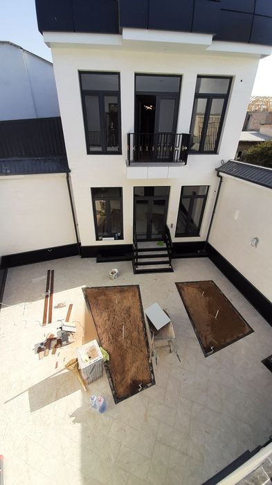 Срочно продаётся евродом 2.5-соток 6-комнота Яккасарой Саламатина