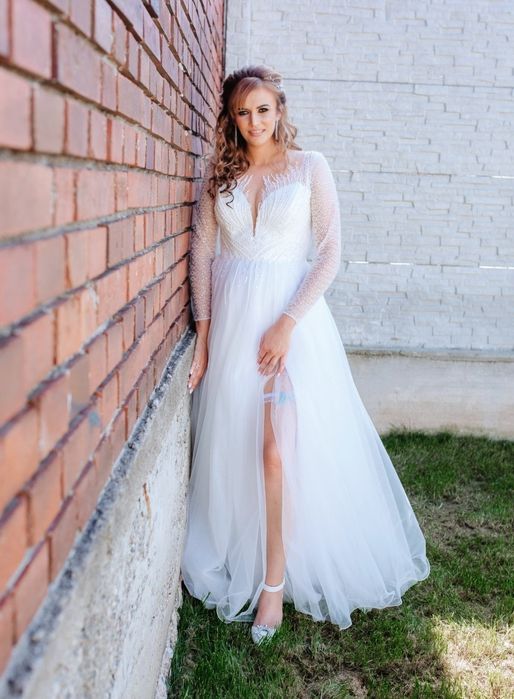 Vând rochie de mireasă
