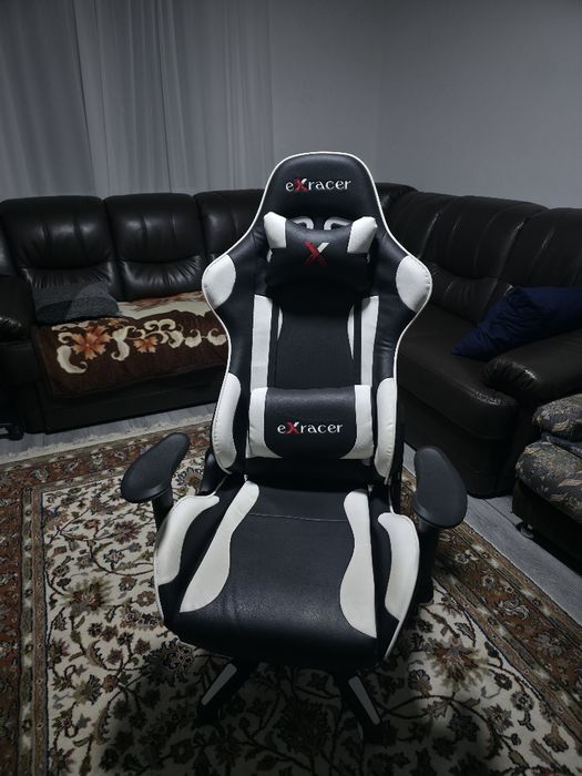Scaun de gaming eXracer