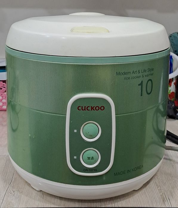Продаётся Своя корейская кашеварка Cuckoo