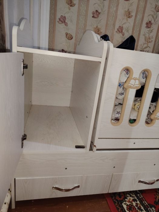 Yosh bola uchun kravat