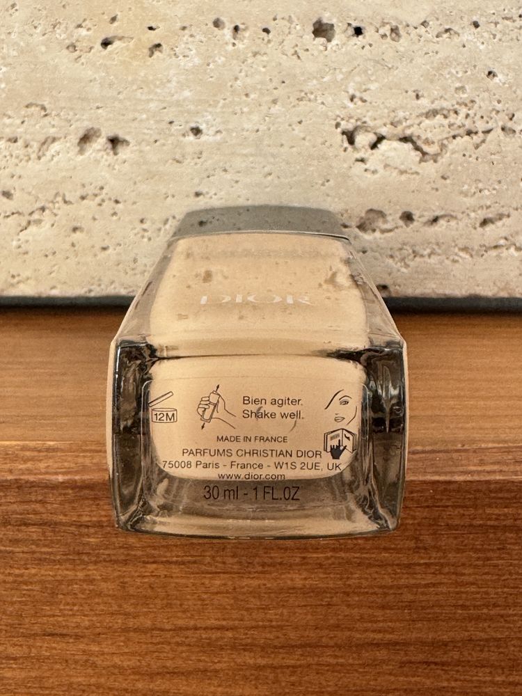 Фон дьо тен Dior forever skin glow