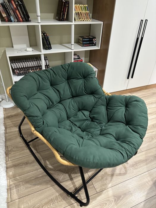 Продам кресло-качалку