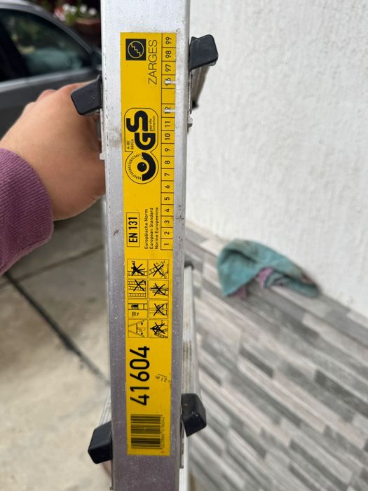 Scară din aluminiu 216 cm lungime