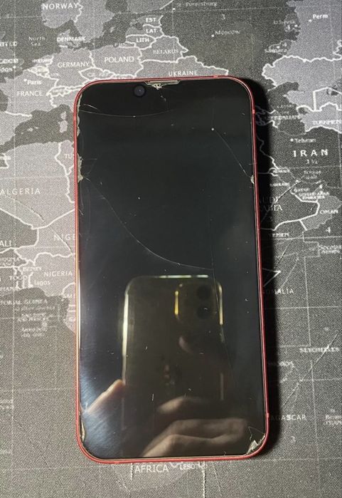 Vand Iphone 13.