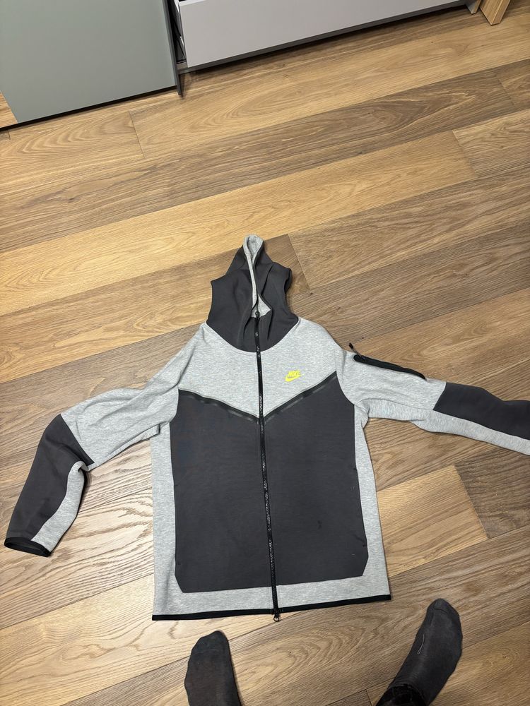 Nike tech fleece