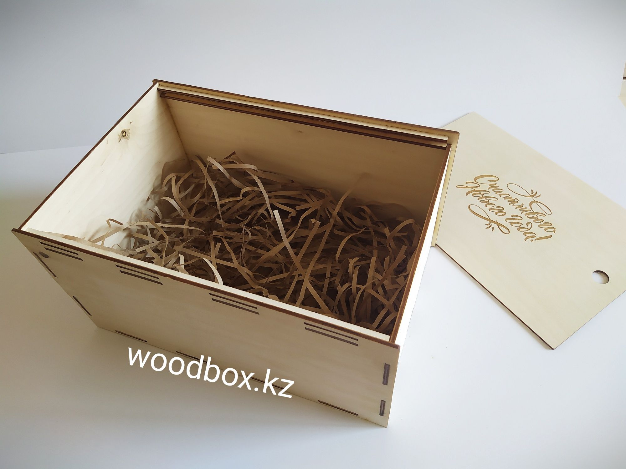 Деревянная упаковка для подарков. Подарочные коробки ящики