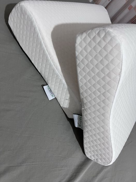 Подушка с эффектом памяти.